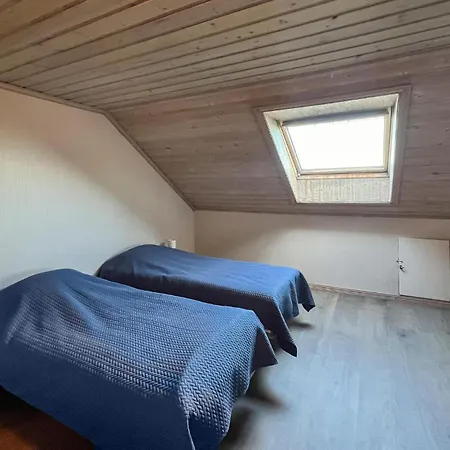 Schönes Haus Mit 5 Schlafzimmern In